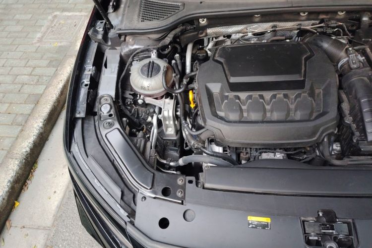 Used Volkswagen Passat 2023 Revised 330TSI Elite Edition Engine Bay Right