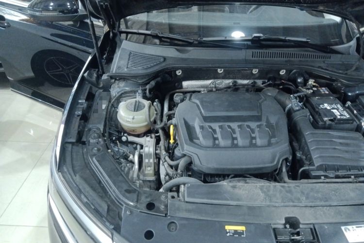 Used Volkswagen Passat 2023 Revised 330TSI Elite Edition Engine Bay Right