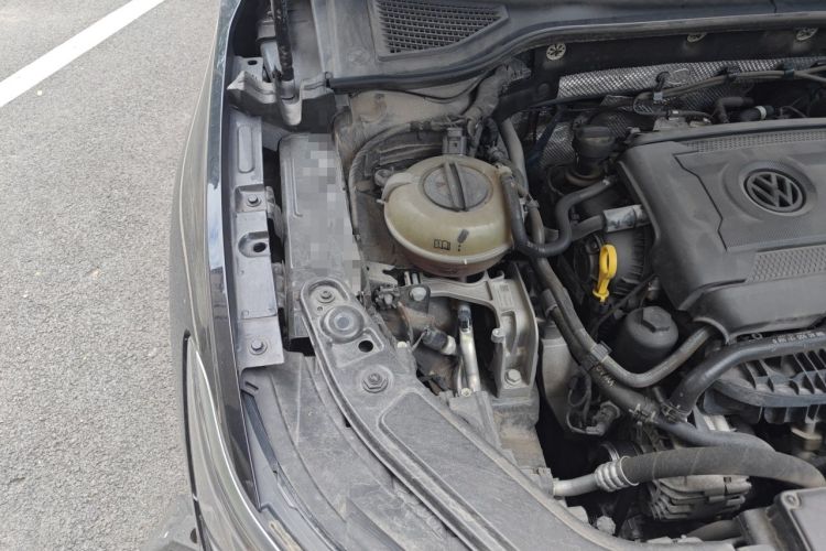 Used Volkswagen Passat 2023 380TSI Flagship Edition Engine Bay Right