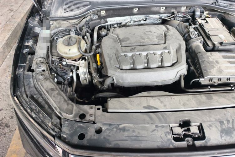 Used Volkswagen Passat 2023 Revised 330TSI Elite Edition Engine Bay Right