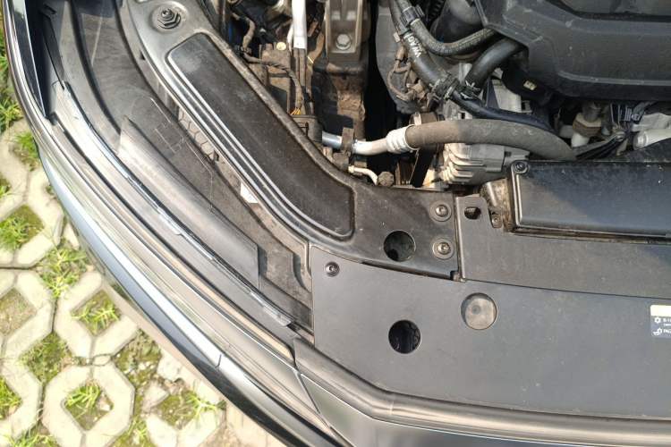 Used Volkswagen Passat 2023 Revised 380TSI Luxury Edition Engine Bay Right