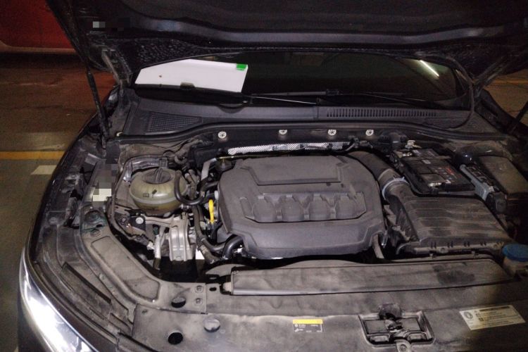 Used Volkswagen Passat 2023 Revised 380TSI Luxury Edition Engine Bay Right