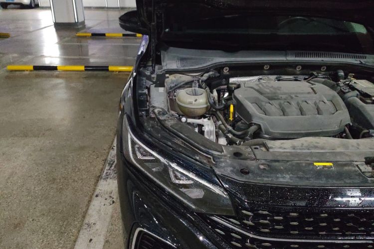 Used Volkswagen Passat 2023 Restyled 330TSI Starry Luxury Edition Engine Bay Right