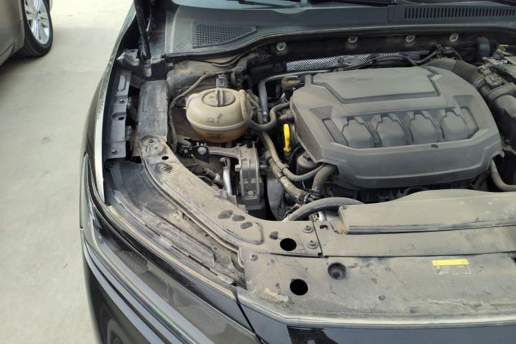 Used Volkswagen Passat 2023 Revised 330TSI Starry Elite Edition Engine Bay Right