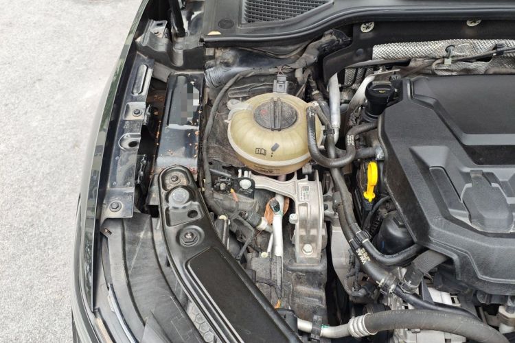 Used Volkswagen Passat 2023 Restyled 330TSI Starry Luxury Edition Engine Bay Right