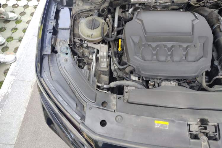Used Volkswagen Passat 2023 Revised 330TSI Starry Elite Edition Engine Bay Right