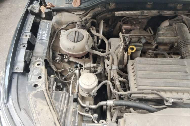 Used Volkswagen Passat 2023 Revised Version 280TSI Business Edition Engine Bay Right