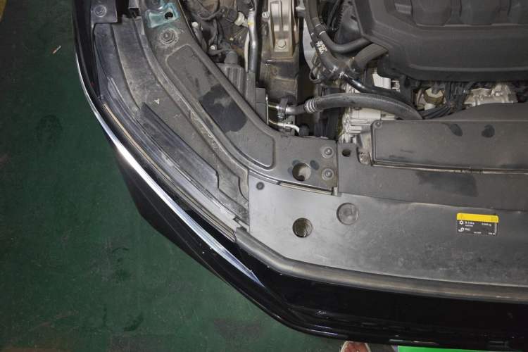 Used Volkswagen Passat 2023 330TSI Starry Elite Edition Engine Bay Right