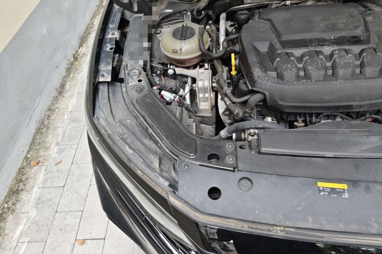 Used Volkswagen Passat 2023 330TSI Starry Elite Edition Engine Bay Right