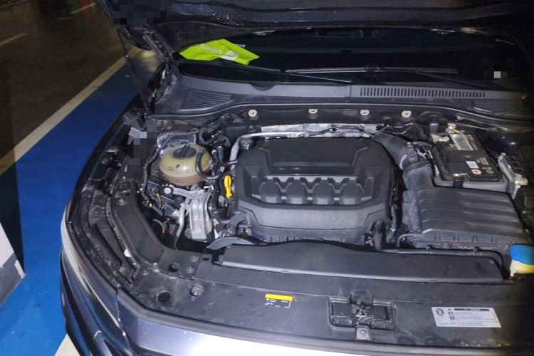 Used Volkswagen Passat 2023 Facelift 330TSI Luxury Edition Engine Bay Right