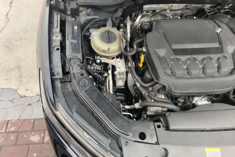 Used Volkswagen Passat 2023 330TSI Elite Edition Engine Bay Right