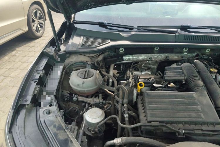 Used Volkswagen Passat 2023 Revised Version 280TSI Business Edition Engine Bay Right