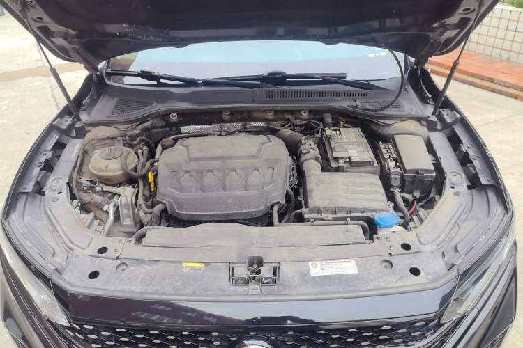 Used Volkswagen Passat 2023 Revised 330TSI Starry Elite Edition Engine Bay