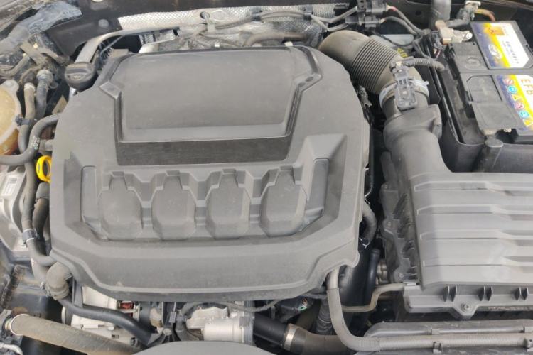 Used Volkswagen Passat 2023 Revised 330TSI Starry Elite Edition Engine Bay