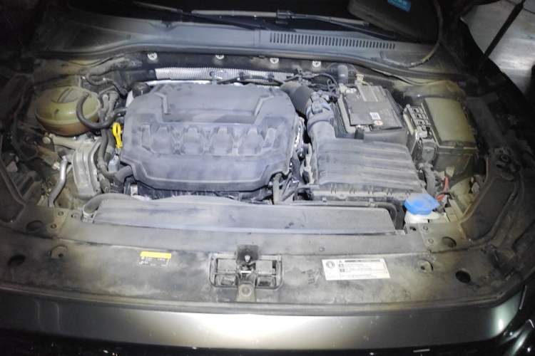 Used Volkswagen Passat 2023 Revised 330TSI Starry Elite Edition Engine Bay