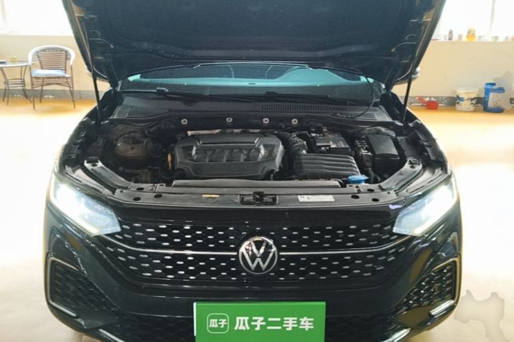 Used Volkswagen Passat 2023 Revised 330TSI Starry Elite Edition Engine Bay