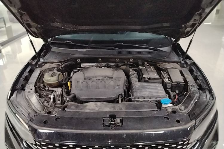 Used Volkswagen Passat 2023 Revised 330TSI Starry Elite Edition Engine Bay