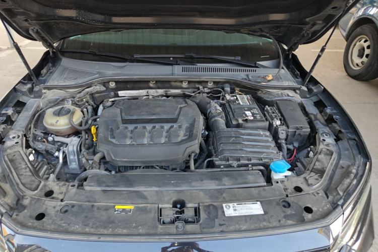 Used Volkswagen Passat 2023 Revised 330TSI Starry Elite Edition Engine Bay