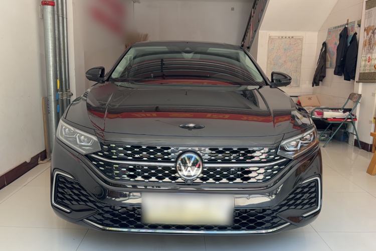 Used Volkswagen Passat 2023 Restyled 330TSI Starry Luxury Edition Exterior 1