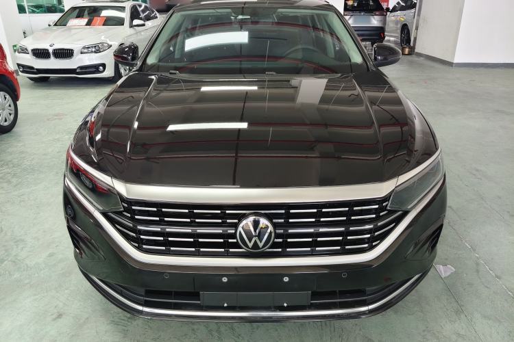 Used Volkswagen Passat 2023 330TSI Elite Edition Exterior 1