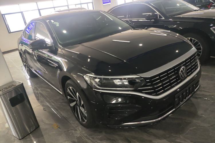 Used Volkswagen Passat 2023 Revised 330TSI Elite Edition Exterior 1