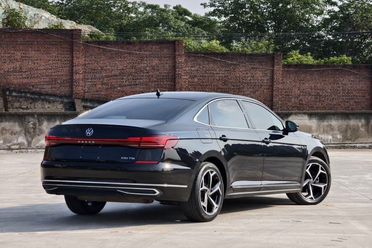 Used Volkswagen Passat 2023 Revised 330TSI Starry Elite Edition Exterior 1