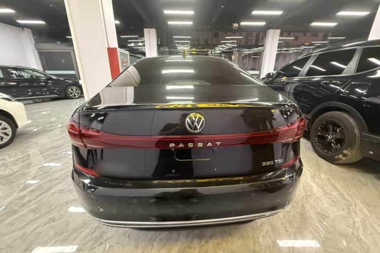 Used Volkswagen Passat 2023 330TSI Elite Edition Exterior 1