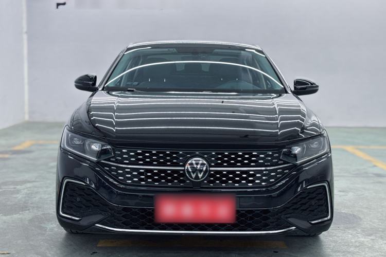 Used Volkswagen Passat 2023 Revised 330TSI Starry Elite Edition Exterior 1