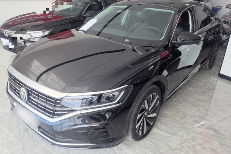 Used Volkswagen Passat 2023 330TSI Elite Edition Exterior 1