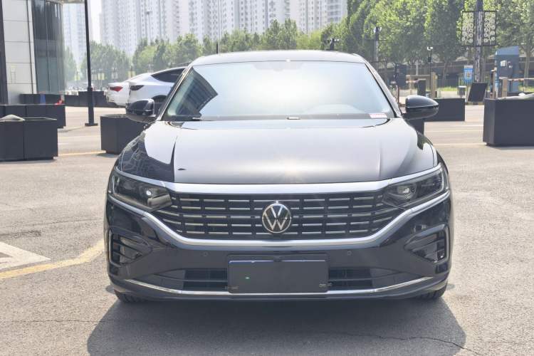 Used Volkswagen Passat 2023 Revised 330TSI Elite Edition Exterior 1