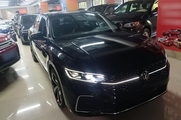 Used Volkswagen Passat 2023 Restyled 330TSI Starry Luxury Edition Exterior 1