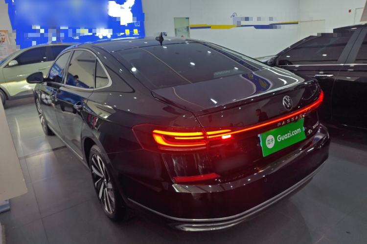 Used Volkswagen Passat 2023 Revised 330TSI Starry Elite Edition Exterior 2