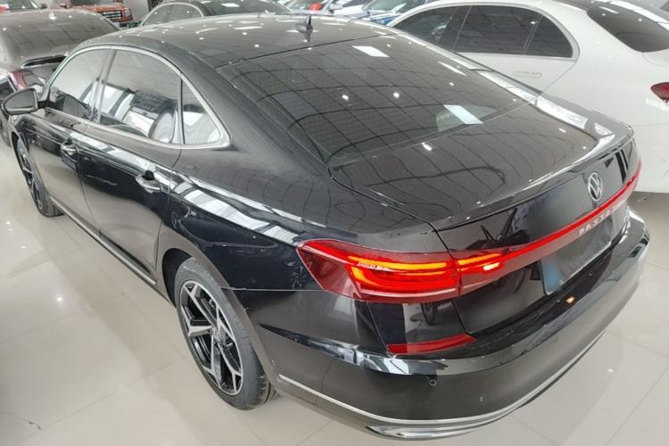 Used Volkswagen Passat 2023 330TSI Starry Elite Edition Exterior 2