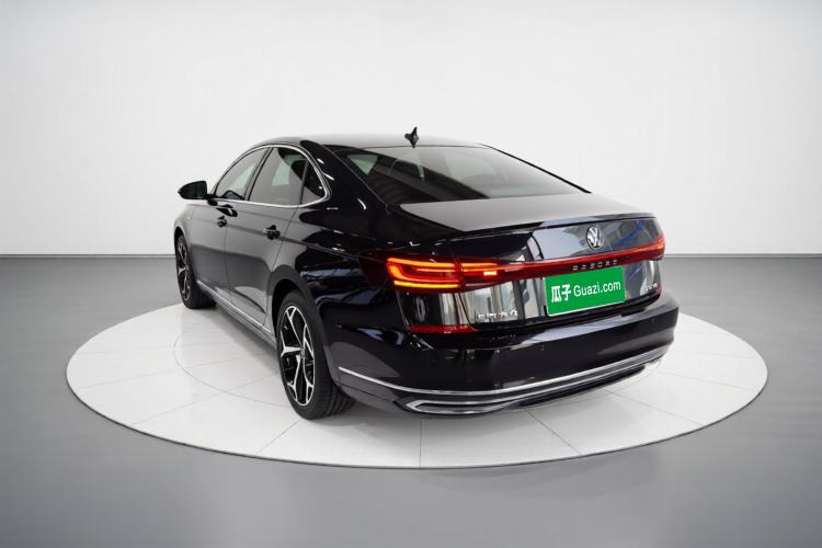 Used Volkswagen Passat 2023 Revised 330TSI Starry Elite Edition Exterior 2