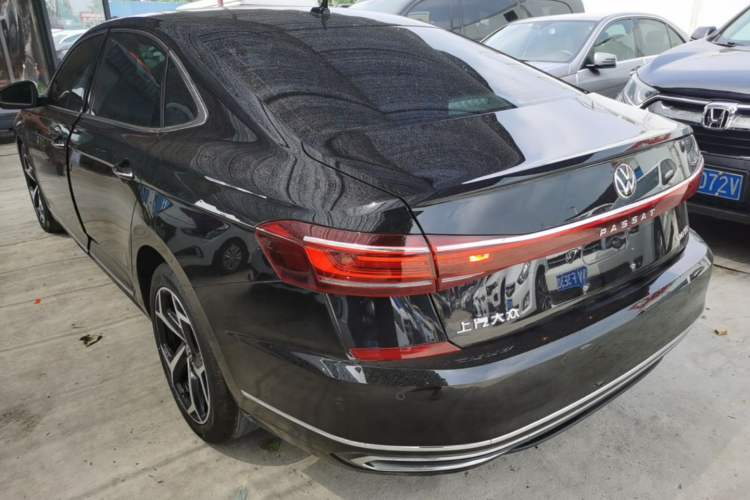 Used Volkswagen Passat 2023 Revised 330TSI Starry Elite Edition Exterior 2