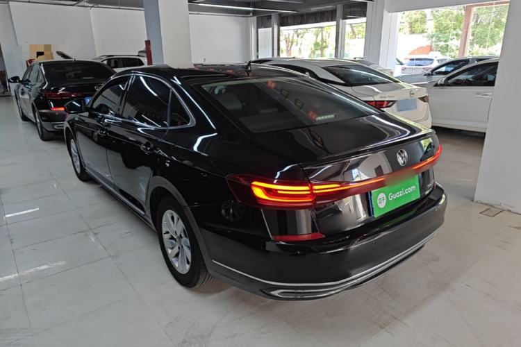 Used Volkswagen Passat 2023 280TSI Business Edition Exterior 2