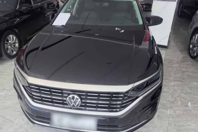 Used Volkswagen Passat 2023 330TSI Elite Edition Exterior 2