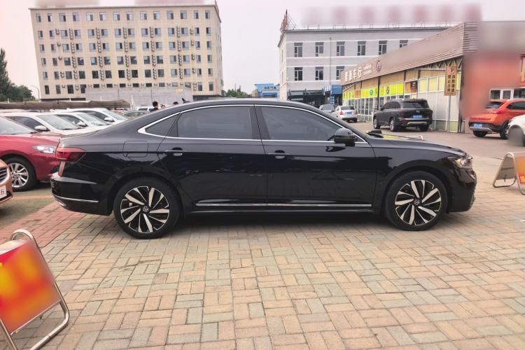 Used Volkswagen Passat 2023 Revised 330TSI Starry Elite Edition Exterior 2