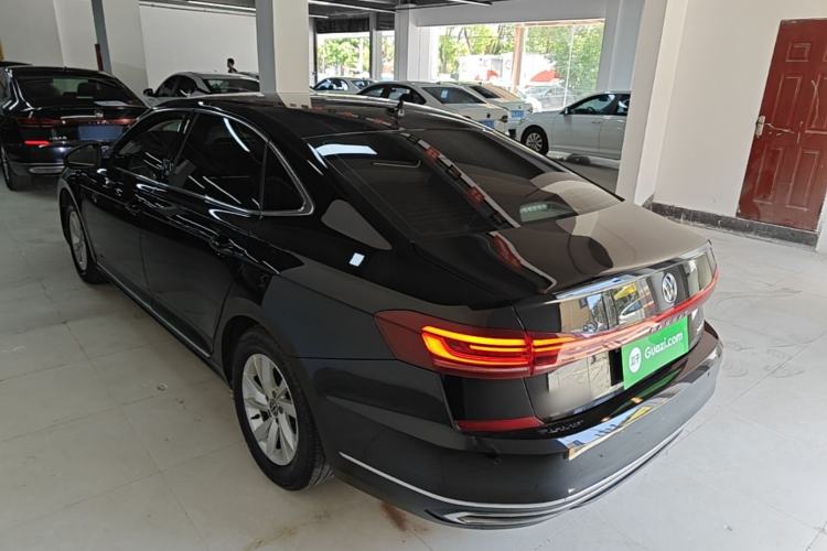 Used Volkswagen Passat 2023 280TSI Business Edition Exterior 2
