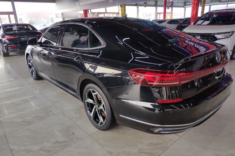 Used Volkswagen Passat 2023 Revised 330TSI Starry Elite Edition Exterior 2