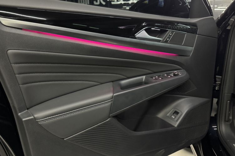Used Volkswagen Passat 2023 330TSI Starry Luxury Edition Exterior 3