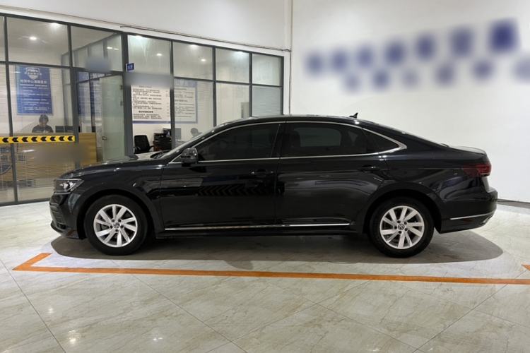 Used Volkswagen Passat 2023 Revised Version 280TSI Business Edition Exterior 3