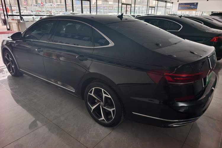 Used Volkswagen Passat 2023 Revised 330TSI Starry Elite Edition Exterior 3