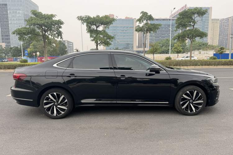 Used Volkswagen Passat 2023 Revised 330TSI Elite Edition Exterior 3
