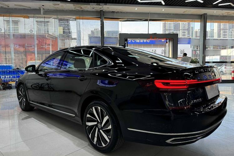 Used Volkswagen Passat 2023 Revised 330TSI Elite Edition Exterior 3