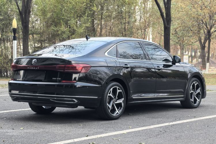 Used Volkswagen Passat 2023 Restyled 330TSI Starry Luxury Edition Exterior 4