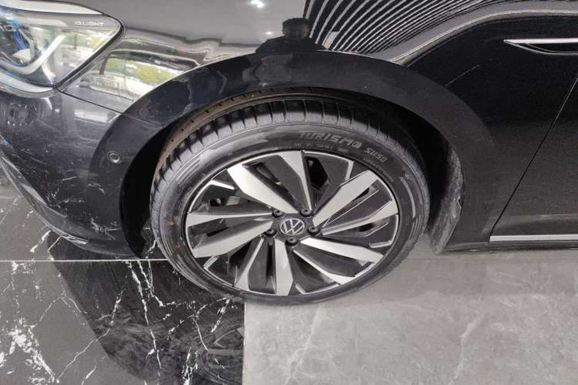 Used Volkswagen Passat 2023 330TSI Luxury Edition Exterior 4