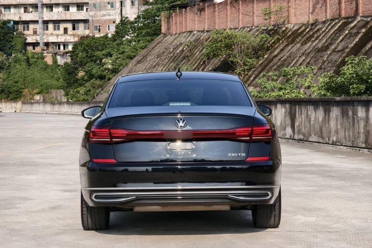 Used Volkswagen Passat 2023 Revised 330TSI Starry Elite Edition Exterior 4