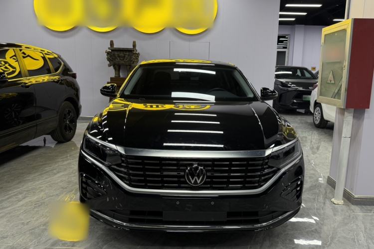 Used Volkswagen Passat 2023 330TSI Elite Edition Exterior 4