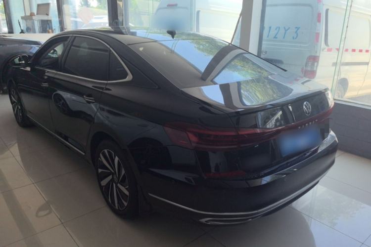 Used Volkswagen Passat 2023 Revised 380TSI Luxury Edition Exterior 4